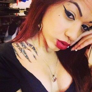 Meet your Posher, Aria